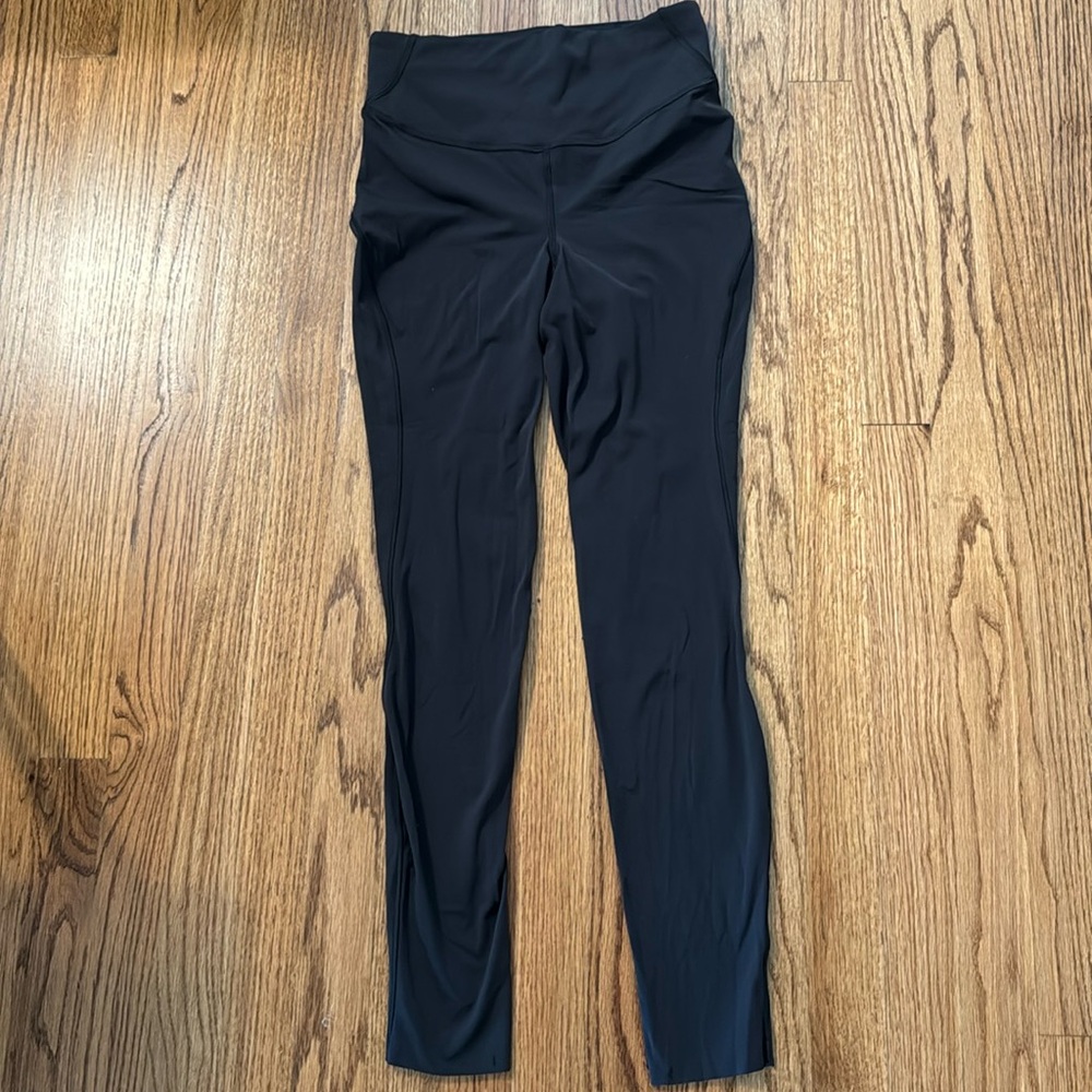Lululemon Base Pace 28” Leggings